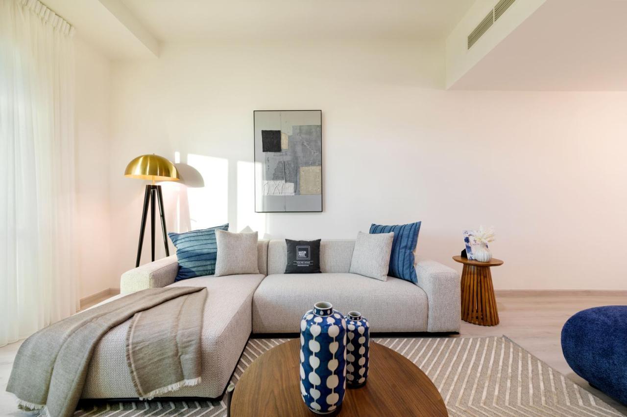 Appartamento Maison Privee - Millennium Executive Tower Dubai Esterno foto