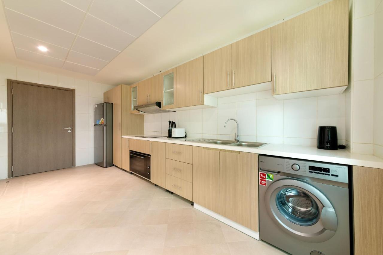 Appartamento Maison Privee - Millennium Executive Tower Dubai Esterno foto